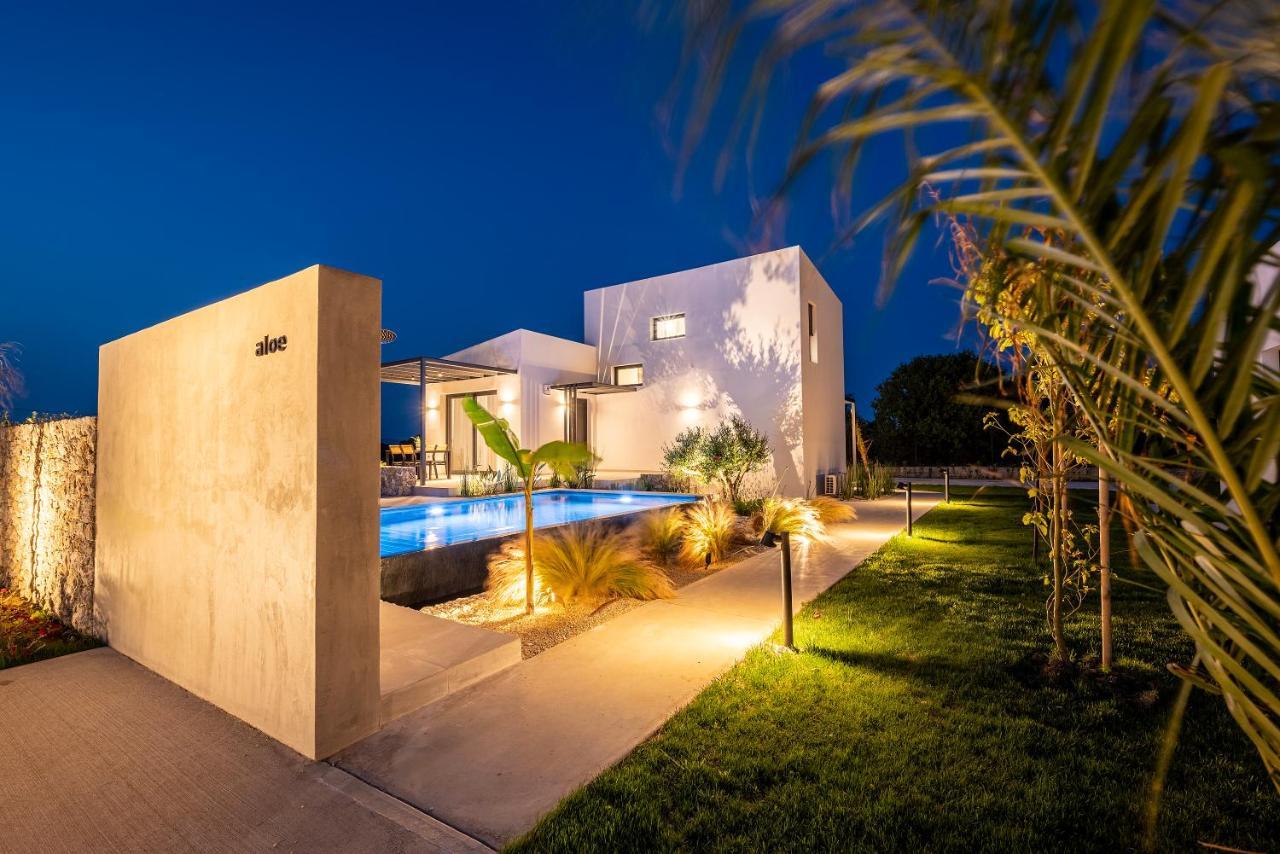 Campo Premium Stay Private Pool Villas Kosz Kültér fotó
